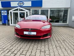 Rot Gebraucht 2017 Tesla Model S Limousine | 22.950 € (Guter Preis)