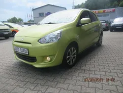 Gelb Gebraucht 2015 Mitsubishi Space Star Diamant Edition Kleinwagen | 4.900 € (Guter Preis)
