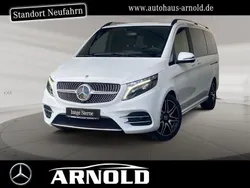 Bergkristallweiß Gebraucht 2023 Mercedes V220 AMG line Van / Kleinbus | 54.950 € (Fairer Preis)