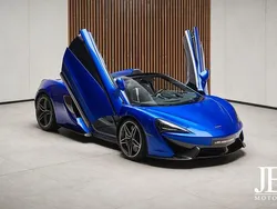 Blau Gebraucht 2018 McLaren 570S Cabrio | 139.850 €