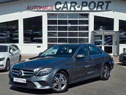 Grau Gebraucht 2018 Mercedes C220 Limousine | 27.690 € (Fairer Preis)
