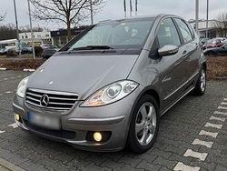 Beige Gebraucht 2005 Mercedes A150 Avantgarde Kleinwagen | 3.390 € (Fairer Preis)