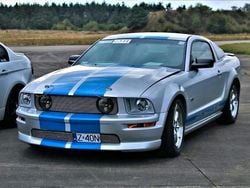 Silber Gebraucht 2005 Ford Mustang GT Coupé | 20.000 €
