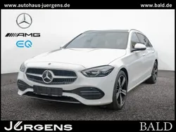 Weiss unilack polarweiss Gebraucht 2025 Mercedes C180 Avantgarde Kombi | 41.690 € (Teuer)