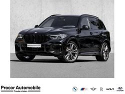 Saphirschwarz metallic Gebraucht 2022 BMW X5 M SUV | 51.930 € (Superpreis)