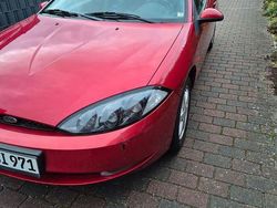 Rot Gebraucht 2000 Ford Cougar Futura Coupé | 2.650 € (Guter Preis)