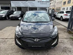Schwarz Gebraucht 2013 Hyundai i30 Limousine | 6.900 € (Etwas zu teuer)
