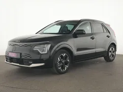 Auroraschwarz Gebraucht 2022 Kia e-Niro Spirit SUV | 26.036 € (Fairer Preis)