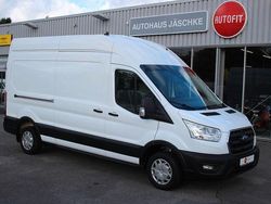 Weiß Gebraucht 2022 Ford Transit Trend Van / Kleinbus | 19.900 € (Guter Preis)
