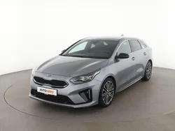 Grau Gebraucht 2021 Kia ProCeed GT-Line Kleinwagen | 24.690 €