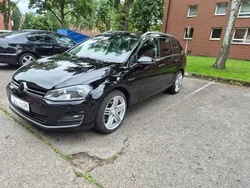 Schwarz Gebraucht 2015 VW Golf VII LOUNGE Kombi | 8.500 € (Guter Preis)