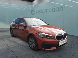 Orange Gebraucht 2023 BMW 118 Advantage Kleinwagen | 26.480 € (Etwas zu teuer)