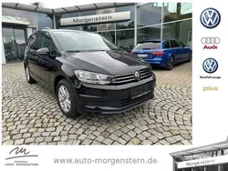 Schwarz Gebraucht 2022 VW Touran Comfortline Van / Kleinbus | 28.489 € (Fairer Preis)