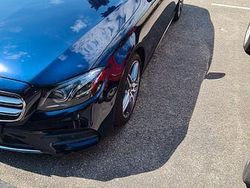 Blau Gebraucht 2019 Mercedes E300 Limousine | 32.500 € (Teuer)