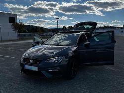Grau Gebraucht 2020 Seat Leon FR Limousine | 17.900 € (Guter Preis)