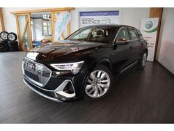 Brillantschwarz Gebraucht 2022 Audi e-tron SUV | 47.350 € (Fairer Preis)