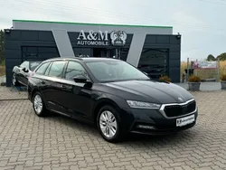 Schwarz Gebraucht 2020 Skoda Octavia Ambition Kombi | 17.500 € (Fairer Preis)