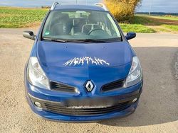 Blau Gebraucht 2009 Renault Clio GrandTour Rip Curl Kombi | 1.599 € (Fairer Preis)