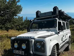 Weiß Gebraucht 2016 Land Rover Defender SUV | 69.999 €