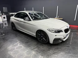 Weiß Gebraucht 2014 BMW M235 M Sport Coupé | 21.000 € (Guter Preis)