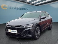 Grau Gebraucht 2024 Audi Q8 e-tron SUV | 60.049 € (Fairer Preis)