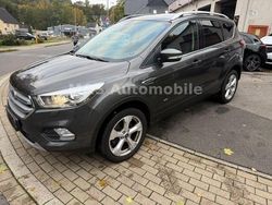 Grau Gebraucht 2018 Ford Kuga Titanium SUV | 14.399 € (Guter Preis)