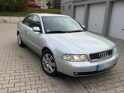 Silber Gebraucht 2000 Audi A4 S-Line Limousine | 1.650 € (Guter Preis)