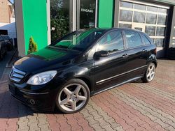 Kosmosschwarz metalliclack Gebraucht 2006 Mercedes B200 Van / Kleinbus | 3.200 € (Superpreis)