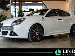 Weiß Gebraucht 2014 Alfa Romeo Giulietta Quadrifoglio Verde Limousine | 14.900 € (Etwas zu teuer)