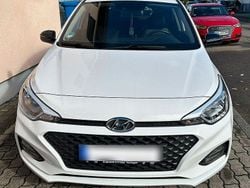 Weiß Gebraucht 2019 Hyundai i20 Active Kleinwagen | 13.300 € (Guter Preis)
