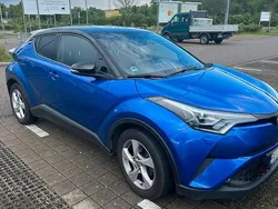 Blau Gebraucht 2017 Toyota C-HR SUV | 16.000 € (Etwas zu teuer)