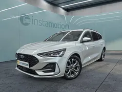 Silber Gebraucht 2023 Ford Focus ST-Line X Kombi | 25.449 € (Etwas zu teuer)