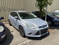 Silber Gebraucht 2011 Ford Focus Trend Limousine | 2.500 € (Fairer Preis)