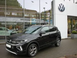 Schwarz deep black perleffekt metallic Gebraucht 2024 VW T-Cross R-line SUV | 26.990 € (Etwas zu teuer)