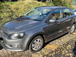 Grau Gebraucht 2017 VW Polo Trendline Kleinwagen | 10.000 € (Etwas zu teuer)