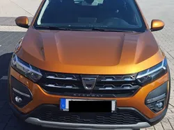 Orange Gebraucht 2021 Dacia Sandero Comfort Kleinwagen | 10.950 € (Guter Preis)