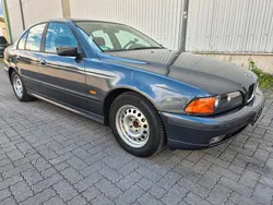 Grau Gebraucht 1996 BMW 523 Limousine | 2.499 € (Guter Preis)