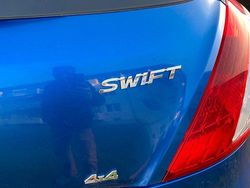 Blau Gebraucht 2012 Suzuki Swift Limousine | 4.750 €