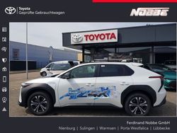 Platinumweiß perleffekt Gebraucht 2024 Toyota bZ4X Basis SUV | 51.970 €