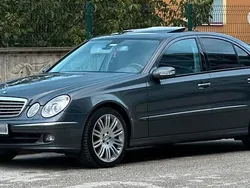 Grau Gebraucht 2005 Mercedes E320 Limousine | 10.500 €
