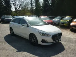 Weiß Gebraucht 2019 Hyundai i30 Style Kombi | 15.900 € (Fairer Preis)