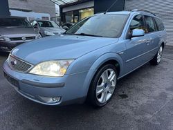 Blau Gebraucht 2003 Ford Mondeo Ghia Kombi | 2.450 € (Fairer Preis)