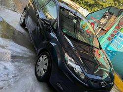 Grau Gebraucht 2010 Ford Fiesta Trend Kleinwagen | 5.200 € (Teuer)