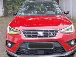 Rot Gebraucht 2020 Seat Arona FR SUV | 10.500 € (Fairer Preis)