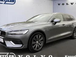 Osmium grey metallic / metalli Gebraucht 2020 Volvo V60 Inscription Kombi | 35.780 € (Fairer Preis)