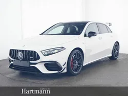 Weiß Gebraucht 2024 Mercedes A45 AMG AMG Limousine | 61.750 € (Teuer)