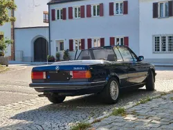 Blau Gebraucht 1988 BMW 320 Cabriolet Performance Cabrio | 20.900 €