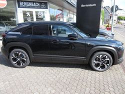 Schwarz Neu 2025 Mazda MX30 Exclusive-Line SUV | 28.000 €