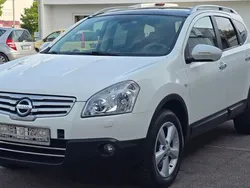 Weiß Gebraucht 2009 Nissan Qashqai +2 Visia SUV | 5.999 € (Fairer Preis)
