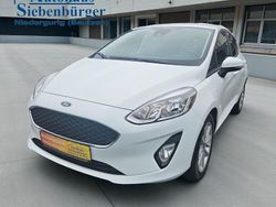 Weiß Gebraucht 2017 Ford Fiesta Kleinwagen | 10.990 € (Fairer Preis)